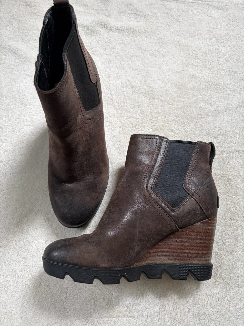Sorel Leather Joan of Arctic Uptown Chelsea Wedge Boots
